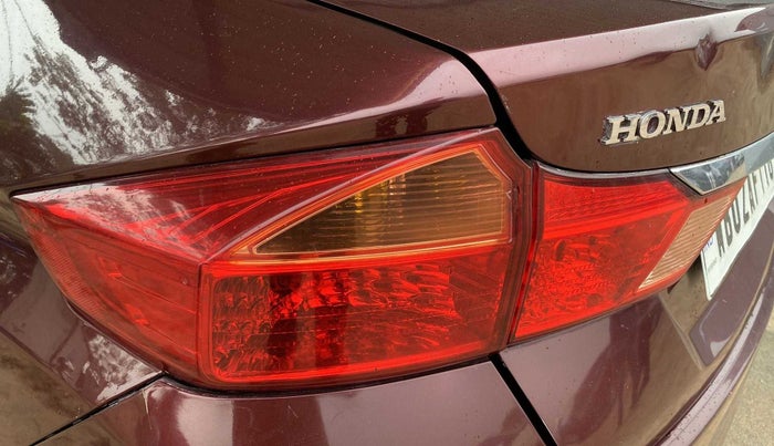 2014 Honda City 1.5L I-VTEC V MT, Petrol, Manual, 59,692 km, Left tail light - Minor damage