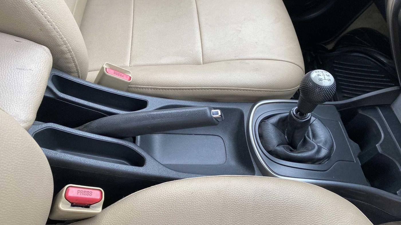 2014 Honda City 1.5L I-VTEC V MT, Petrol, Manual, 59,692 km, Gear Lever