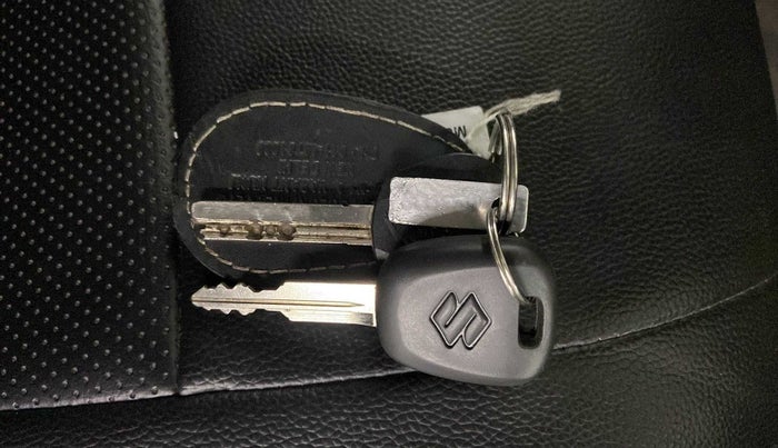 2022 Maruti Alto LXI O, Petrol, Manual, 4,157 km, Key Close Up