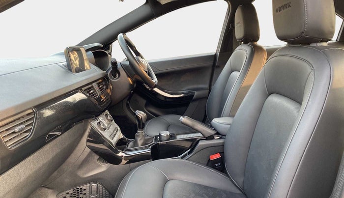 2022 Tata NEXON XZ PLUS (O) PETROL DARK EDITION, Petrol, Manual, 21,896 km, Right Side Front Door Cabin