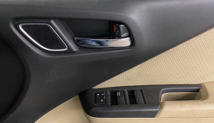 2019 Honda City 1.5L I-VTE V CVT, Petrol, Automatic, 38,101 km, Driver Side Door Panels Control