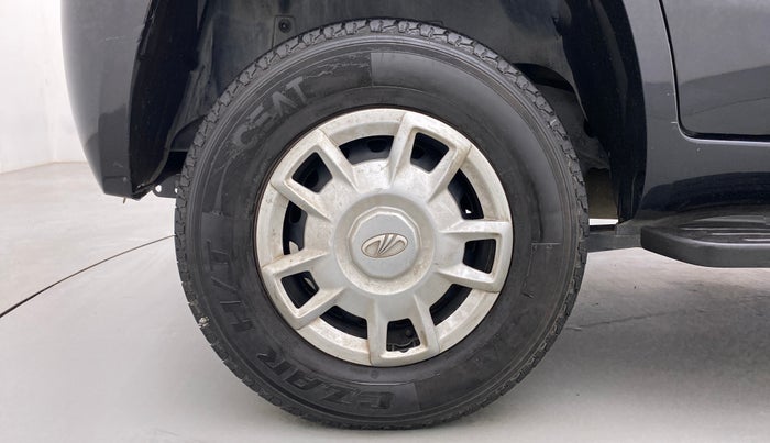 2016 Mahindra TUV300 T6 PLUS, Diesel, Manual, 76,557 km, Right Rear Wheel
