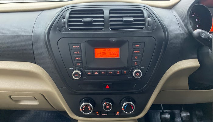 2016 Mahindra TUV300 T6 PLUS, Diesel, Manual, 76,557 km, Air Conditioner