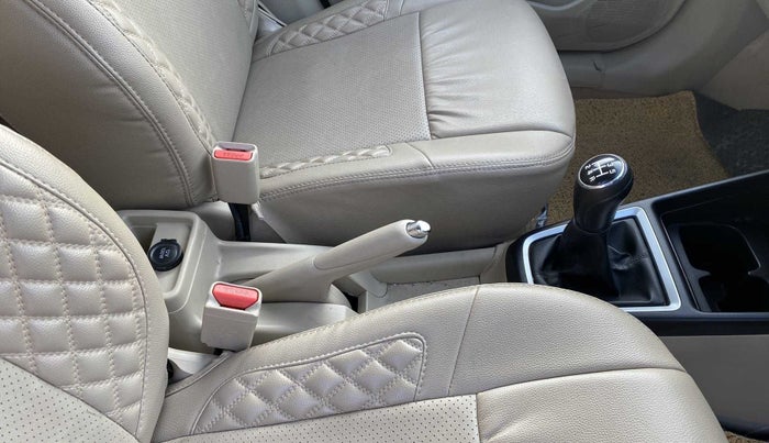 2022 Maruti Dzire VXI, Petrol, Manual, 37,844 km, Gear Lever