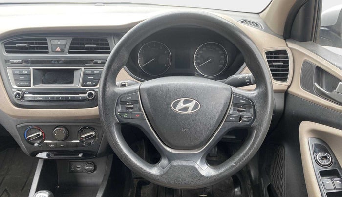 2015 Hyundai Elite i20 MAGNA 1.2, Petrol, Manual, 37,737 km, Steering Wheel Close Up
