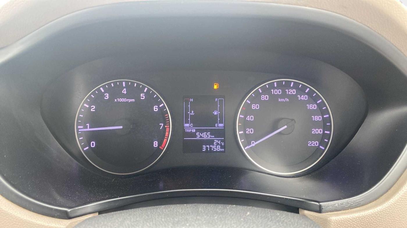 2015 Hyundai Elite i20 MAGNA 1.2, Petrol, Manual, 37,737 km, Odometer Image
