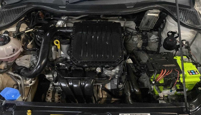2020 Volkswagen Polo TRENDLINE 1.0L, Petrol, Manual, 45,052 km, Open Bonet
