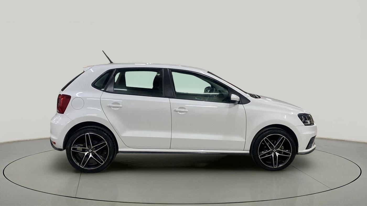 2020 Volkswagen Polo TRENDLINE 1.0L, Petrol, Manual, 45,052 km, Right Side View