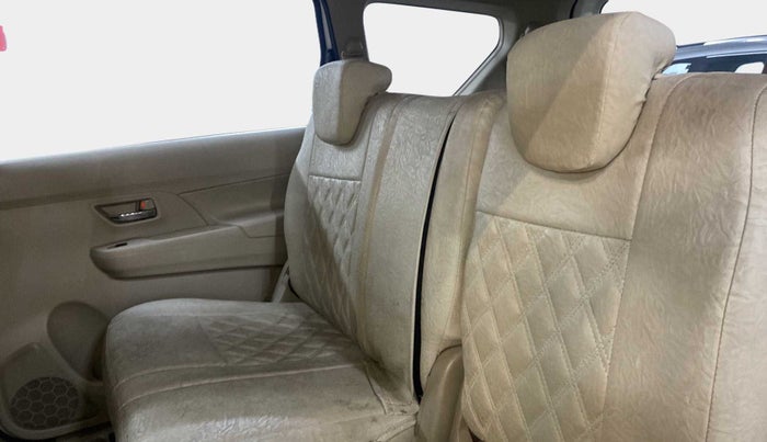 2020 Maruti Ertiga VXI CNG, CNG, Manual, 96,868 km, Right Side Rear Door Cabin