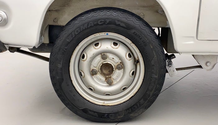 2015 Maruti OMNI E 8 STR, Petrol, Manual, 17,665 km, Right Rear Wheel