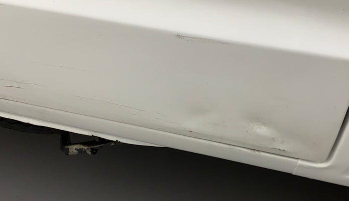 2015 Maruti OMNI E 8 STR, Petrol, Manual, 17,665 km, Right rear door - Slightly dented