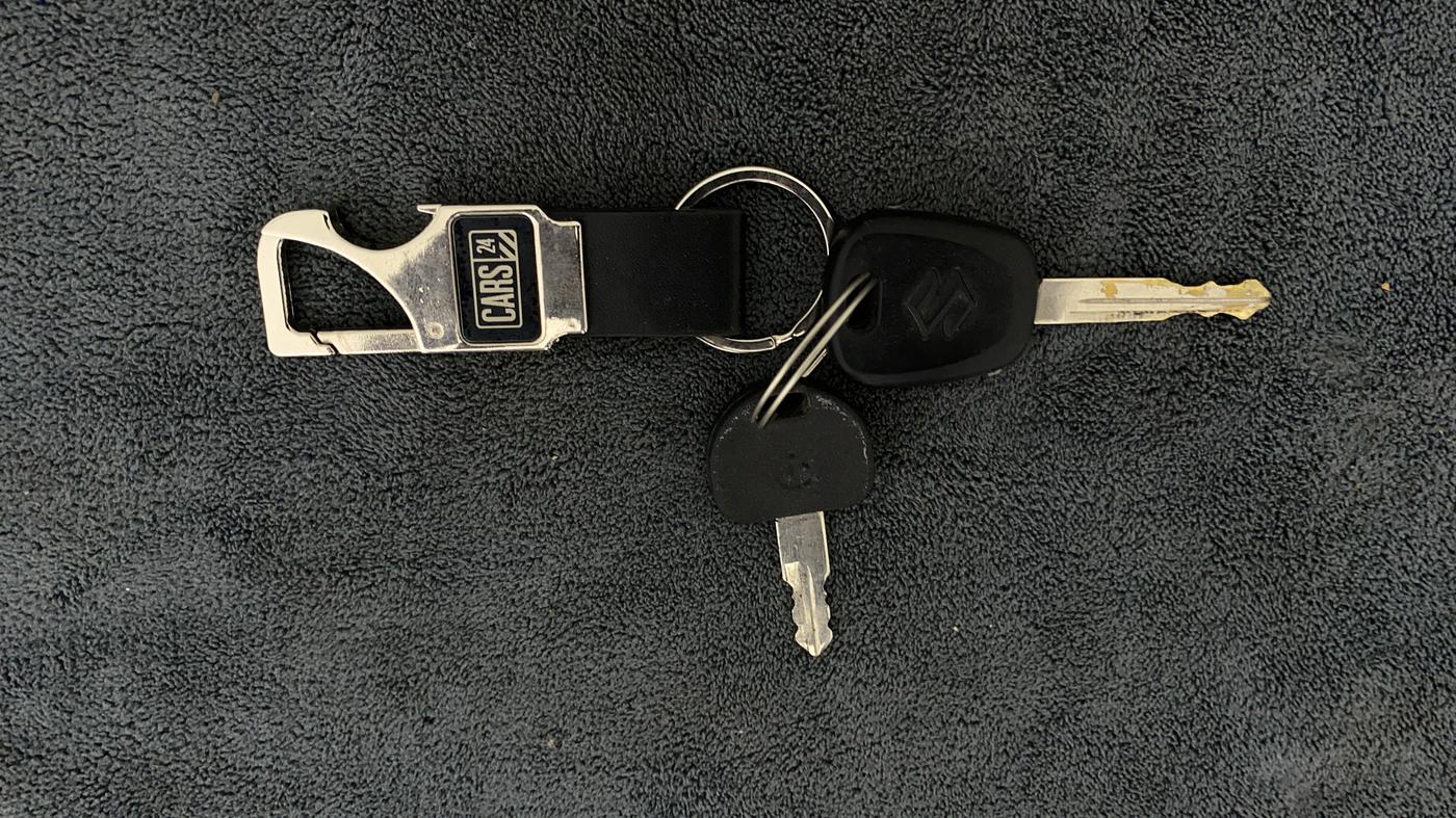 2015 Maruti OMNI E 8 STR, Petrol, Manual, 17,665 km, Key Close Up