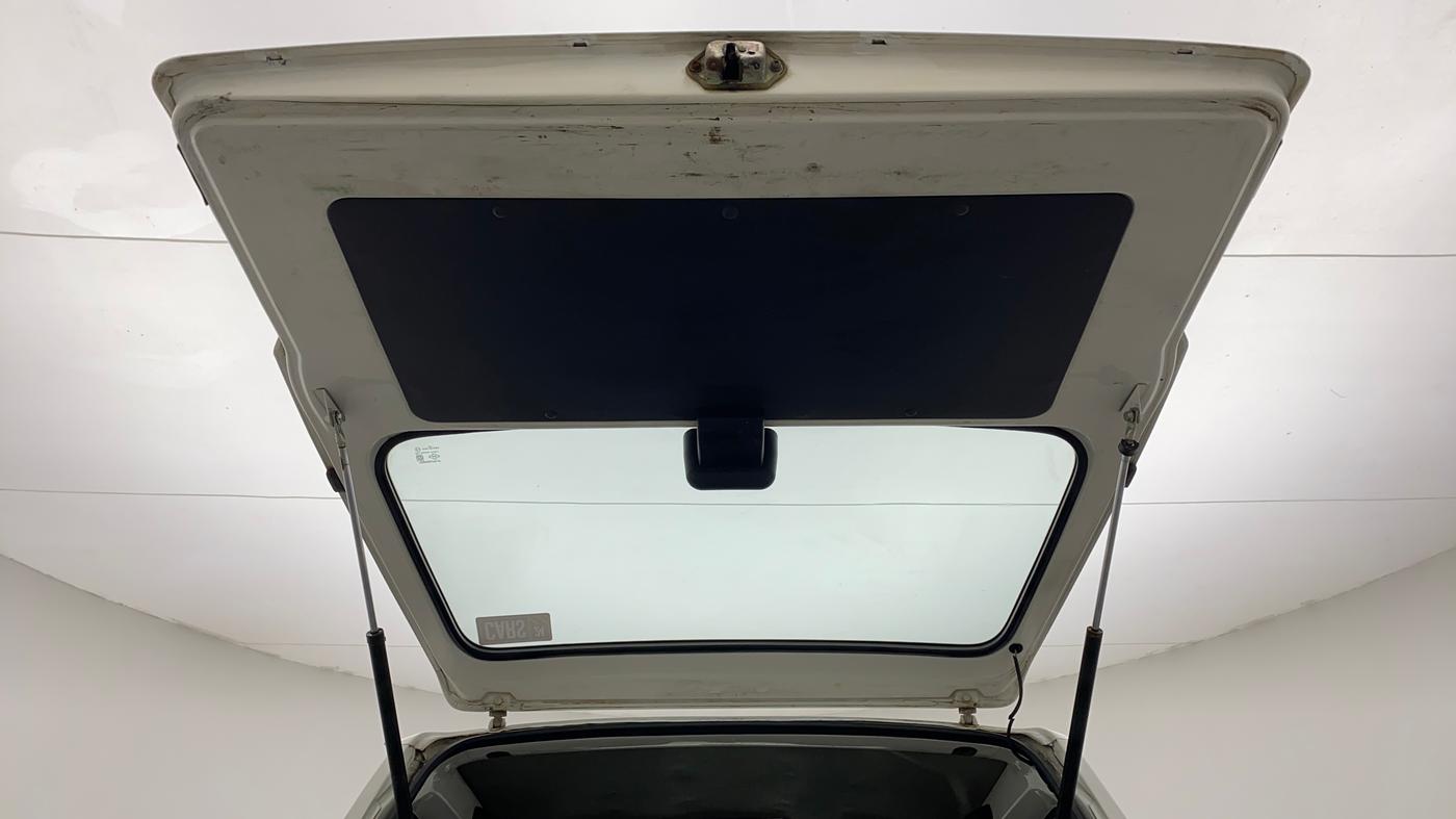 2015 Maruti OMNI E 8 STR, Petrol, Manual, 17,665 km, Boot Door Open