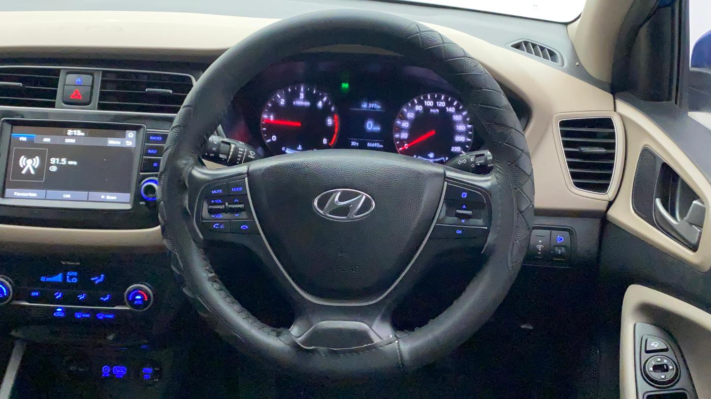 2018 Hyundai Elite i20 ASTA 1.4 CRDI (O), Diesel, Manual, 86,767 km, Steering Wheel Close Up
