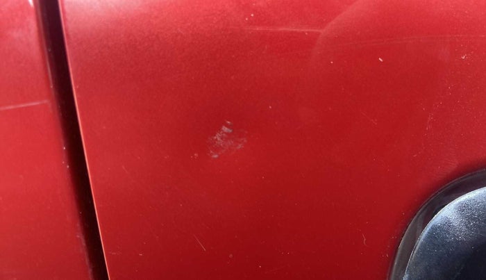2021 Renault Kwid RXT 1.0 AMT (O), Petrol, Automatic, 12,795 km, Right rear door - Slightly dented