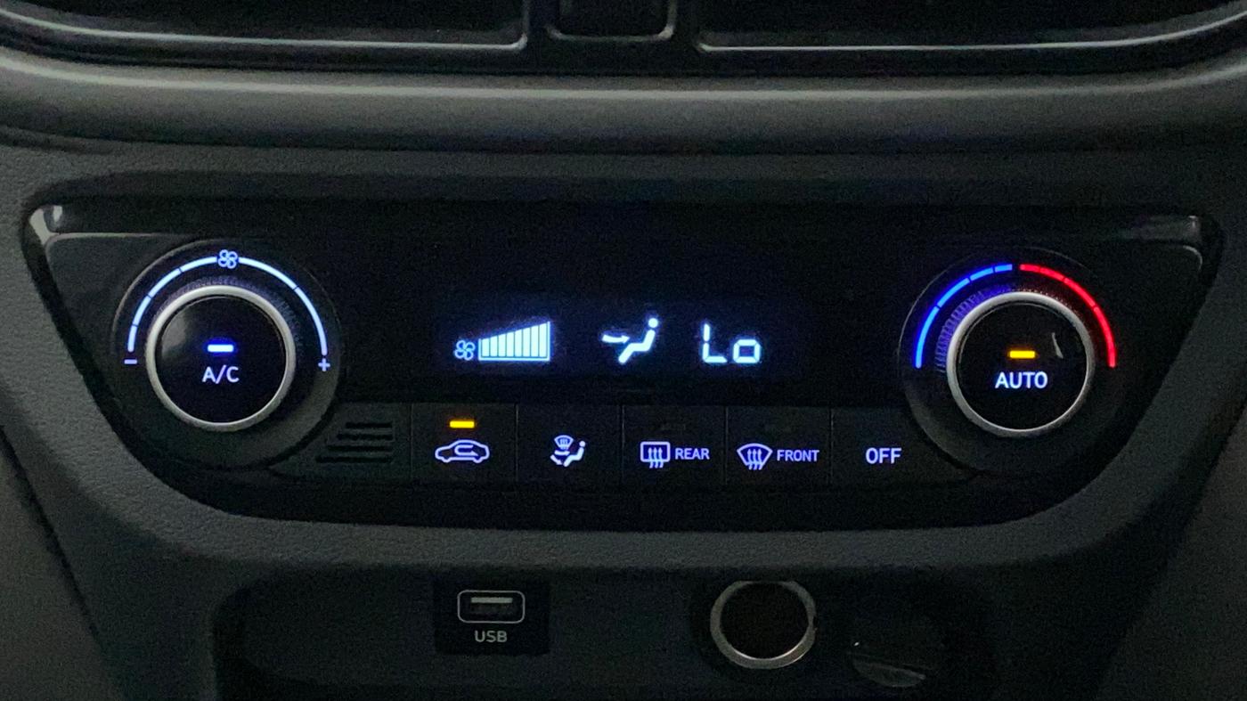 2020 Hyundai GRAND I10 NIOS SPORTZ 1.2 KAPPA VTVT, Petrol, Manual, 77,476 km, Automatic Climate Control