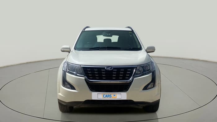 2018 Mahindra XUV500 W7 AT, Diesel, Automatic, 14,492 km, Front