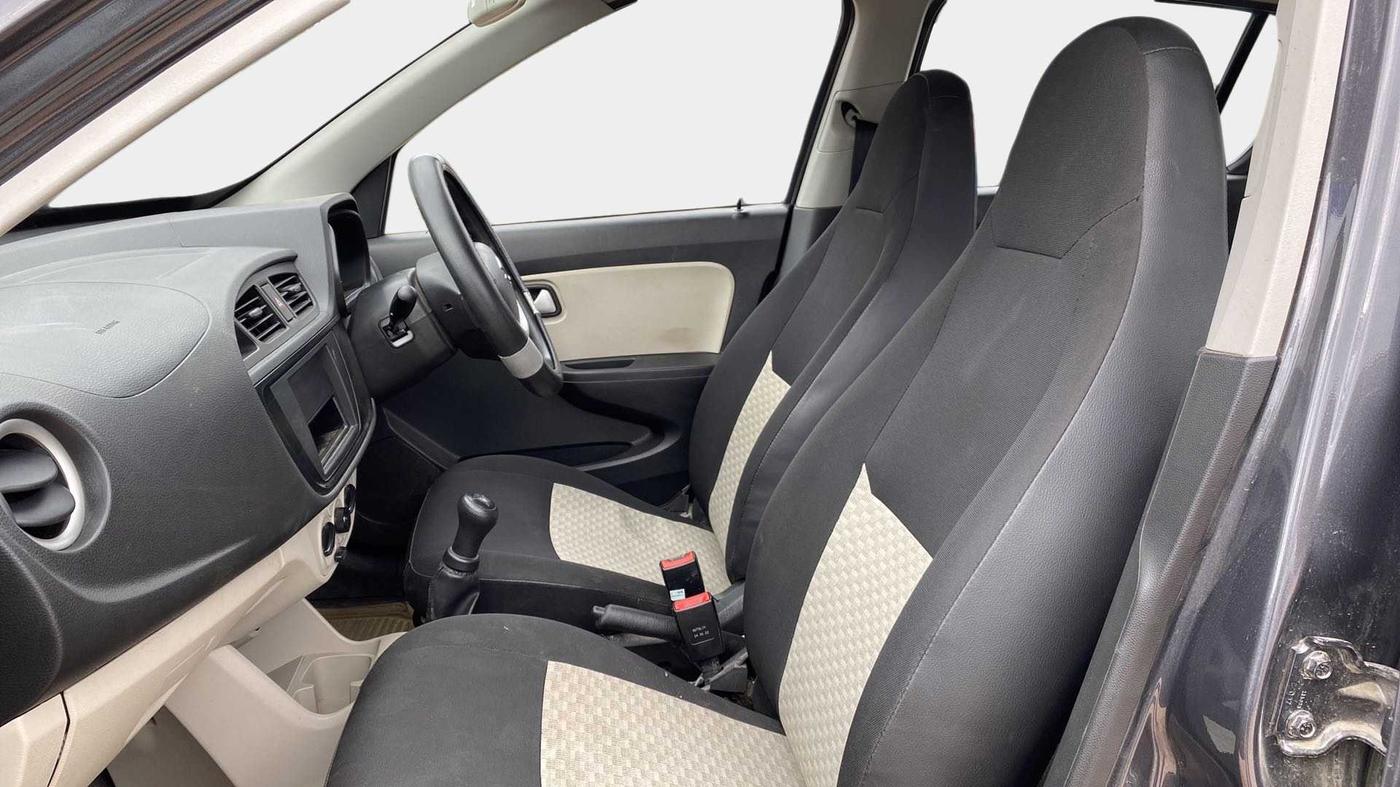 2022 Maruti Alto LXI O, Petrol, Manual, 5,681 km, Right Side Front Door Cabin