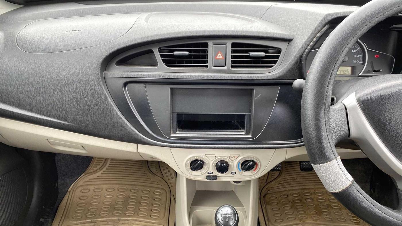 2022 Maruti Alto LXI O, Petrol, Manual, 5,681 km, Infotainment System