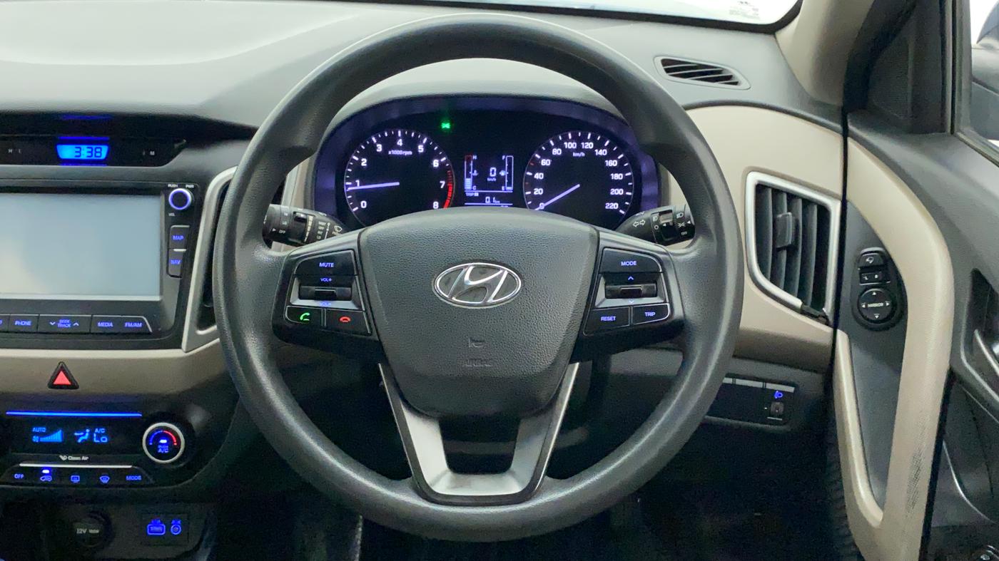 2016 Hyundai Creta SX PLUS 1.6 PETROL, Petrol, Manual, 75,458 km, Steering Wheel Close Up
