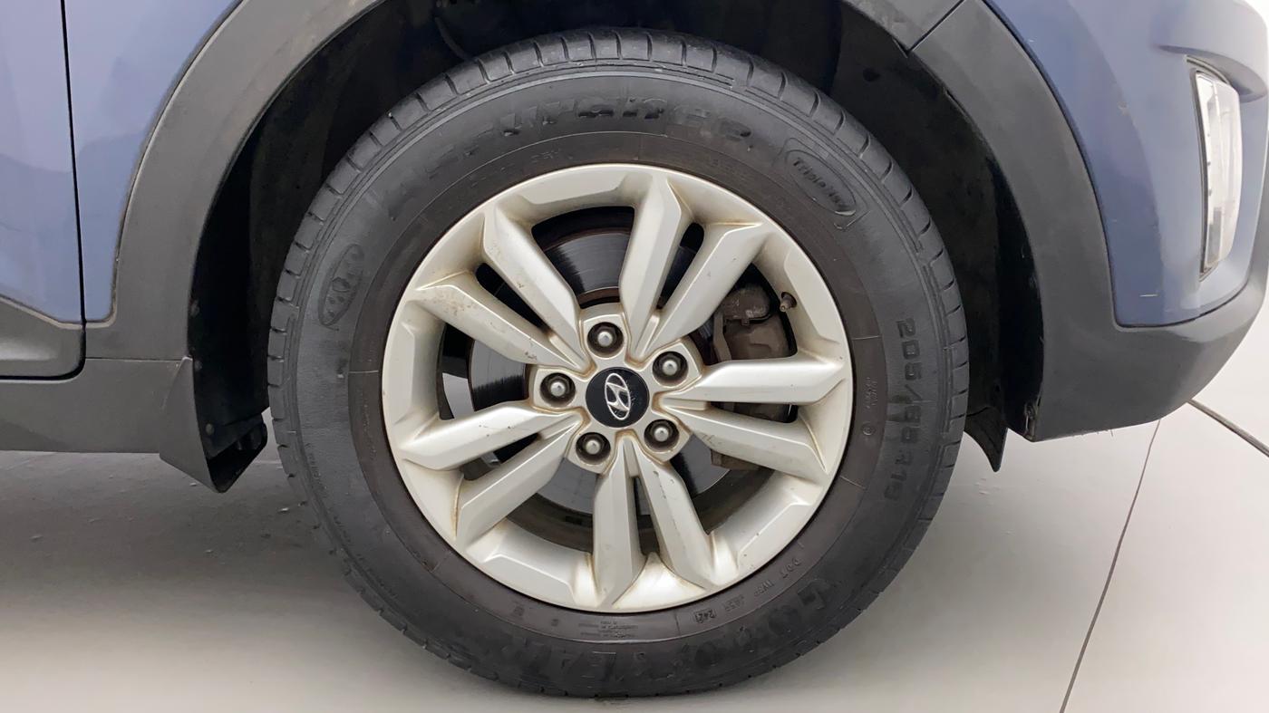 2016 Hyundai Creta SX PLUS 1.6 PETROL, Petrol, Manual, 75,458 km, Right Front Wheel