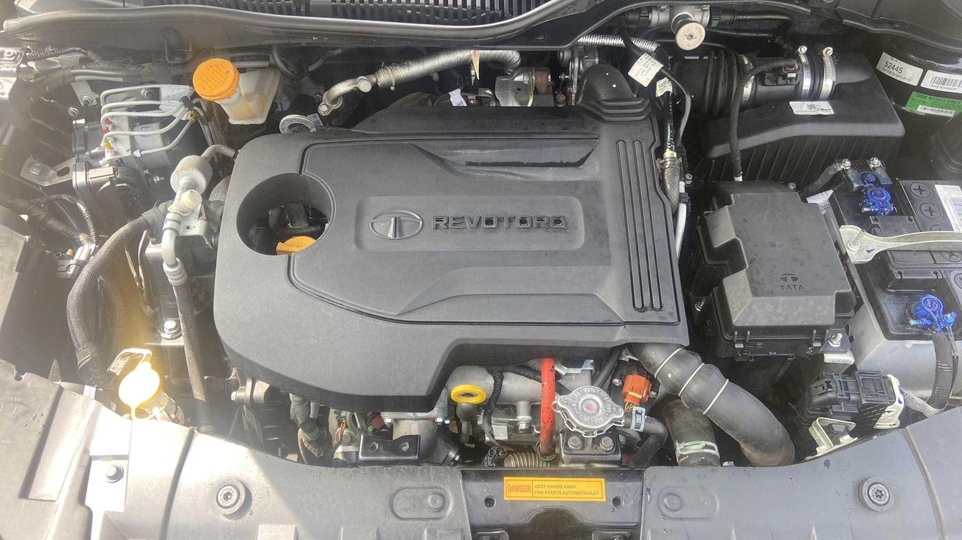 2022 Tata ALTROZ XZ PLUS DIESEL DARK EDITION, Diesel, Manual, 22,662 km, Open Bonet