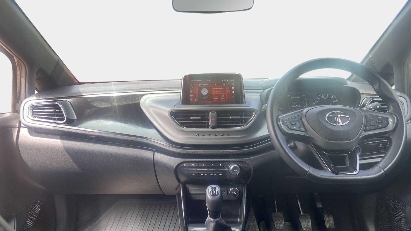 2022 Tata ALTROZ XZ PLUS DIESEL DARK EDITION, Diesel, Manual, 22,662 km, Dashboard