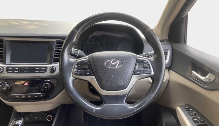 2018 Hyundai Verna 1.6 CRDI SX + AT, Diesel, Automatic, 99,492 km, Steering Wheel Close Up
