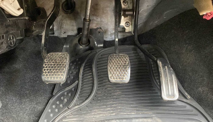 2013 Maruti Alto 800 LXI, Petrol, Manual, 41,824 km, Pedals