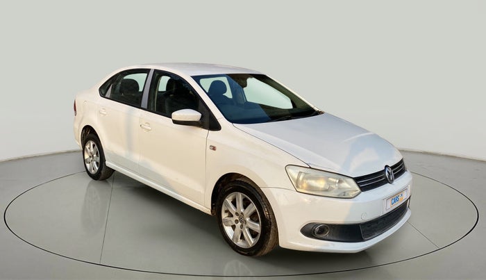 2011 Volkswagen Vento HIGHLINE 1.6 MPI, Petrol, Manual, 70,562 km, Right Front Diagonal