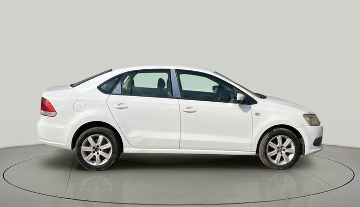 2011 Volkswagen Vento HIGHLINE 1.6 MPI, Petrol, Manual, 70,562 km, Right Side View