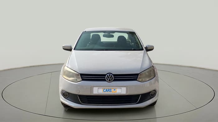 2011 Volkswagen Vento HIGHLINE 1.6 MPI, Petrol, Manual, 70,562 km, Front