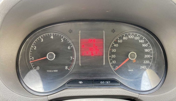 2011 Volkswagen Vento HIGHLINE 1.6 MPI, Petrol, Manual, 70,562 km, Odometer Image