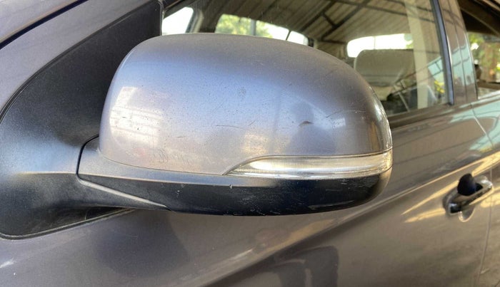2011 Hyundai i20 ASTA 1.2, Petrol, Manual, 96,751 km, Left rear-view mirror - Mirror movement not proper