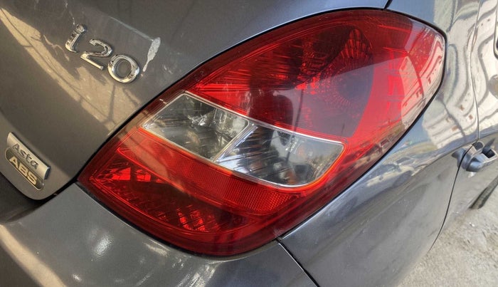 2011 Hyundai i20 ASTA 1.2, Petrol, Manual, 96,751 km, Right tail light - Minor scratches