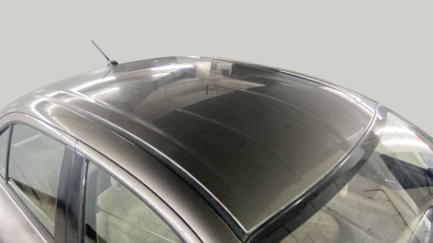 2017 Maruti Dzire VXI, Petrol, Manual, 49,882 km, Roof