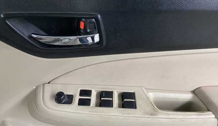 2017 Maruti Dzire VXI, Petrol, Manual, 49,882 km, Driver Side Door Panels Control