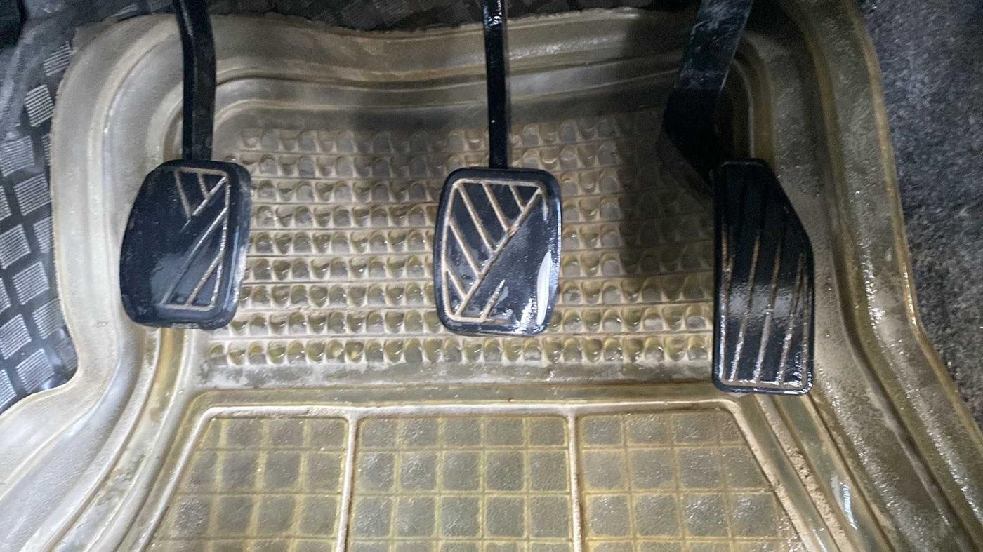 2014 Maruti Celerio VXI, Petrol, Manual, 76,020 km, Pedals