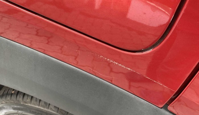 2020 Renault Kwid RXT 1.0 AMT (O), Petrol, Automatic, 21,916 km, Right quarter panel - Minor scratches