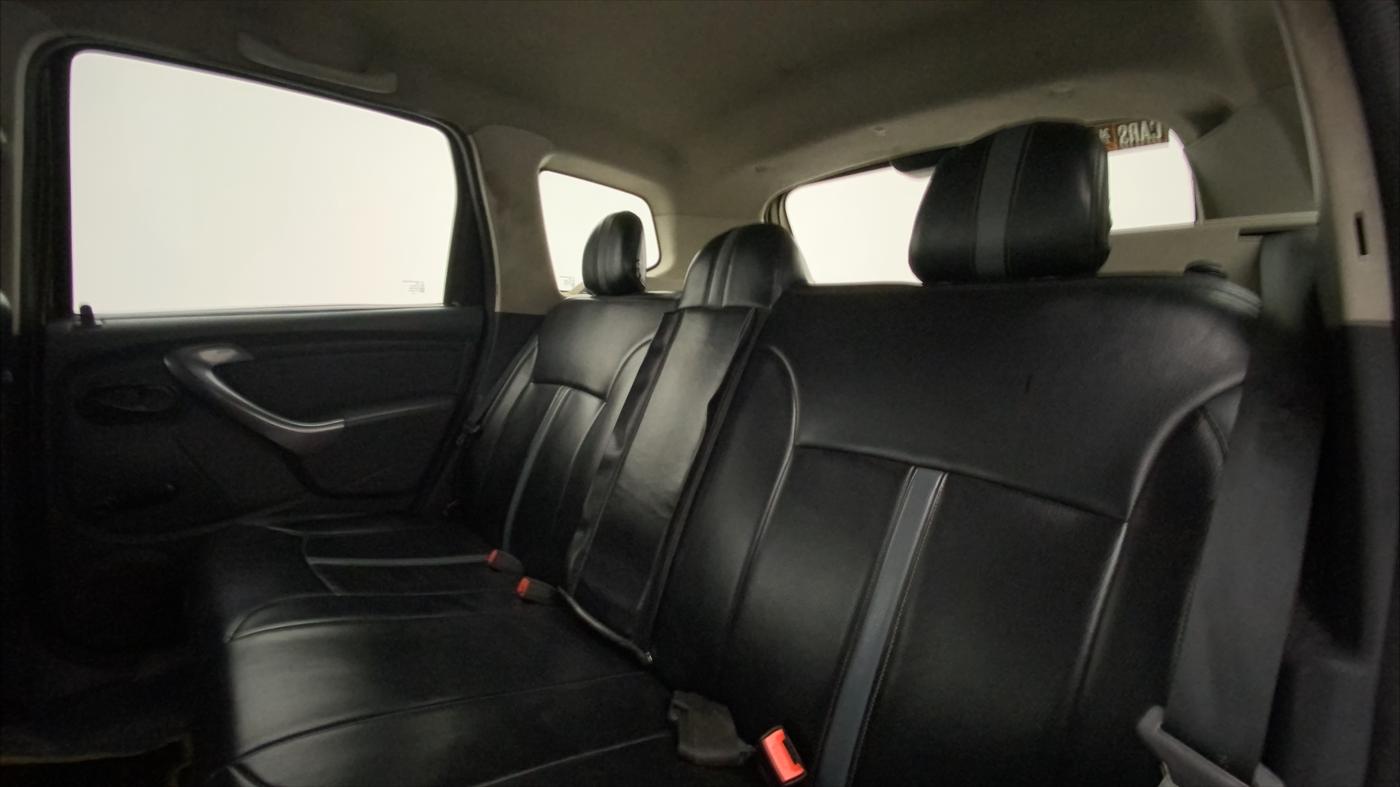 2014 Renault Duster 85 PS RXE DIESEL ADVENTURE, Diesel, Manual, 1,13,683 km, Right Side Rear Door Cabin