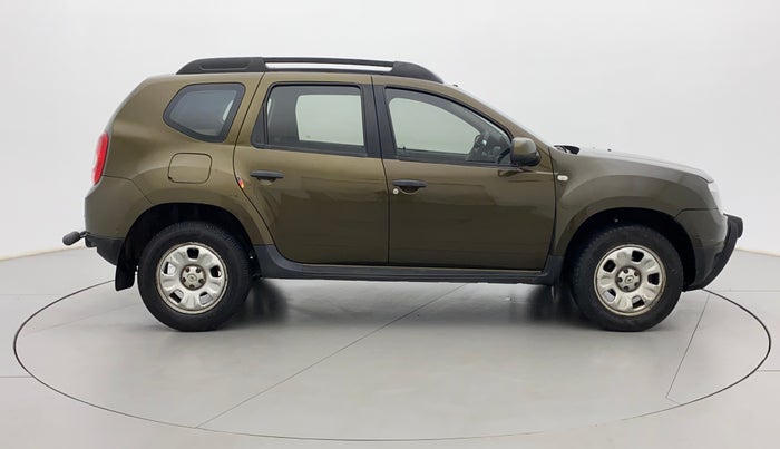 2014 Renault Duster 85 PS RXE DIESEL ADVENTURE, Diesel, Manual, 1,13,683 km, Right Side View