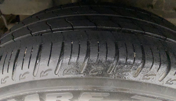 2018 Tata Tiago XTA PETROL, Petrol, Automatic, 27,436 km, Right Rear Tyre Tread