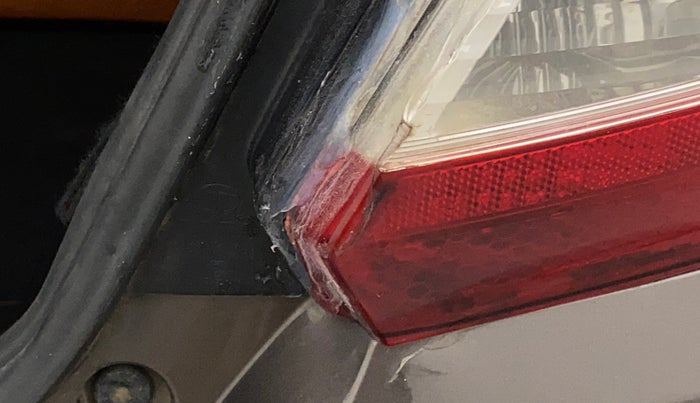 2018 Tata Tiago XTA PETROL, Petrol, Automatic, 27,436 km, Right tail light - Minor damage
