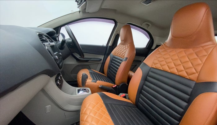 2018 Tata Tiago XTA PETROL, Petrol, Automatic, 27,436 km, Right Side Front Door Cabin