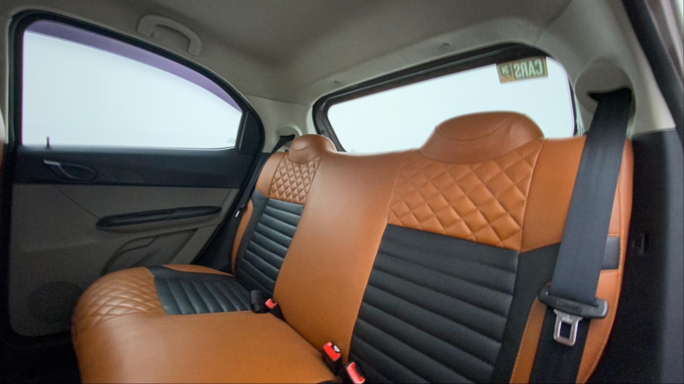 2018 Tata Tiago XTA PETROL, Petrol, Automatic, 27,436 km, Right Side Rear Door Cabin