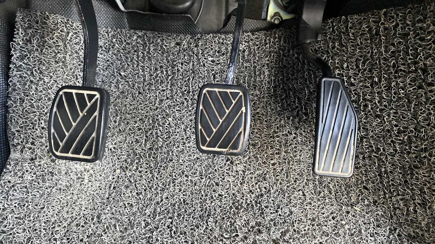 2022 Maruti New Wagon-R ZXI PLUS 1.2, Petrol, Manual, 17,658 km, Pedals