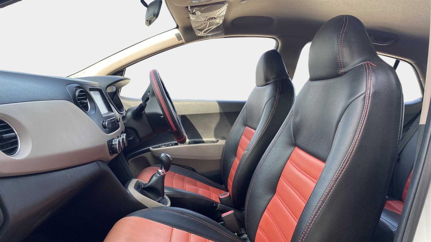 2020 Hyundai Grand i10 SPORTZ 1.2 KAPPA VTVT, Petrol, Manual, 45,181 km, Right Side Front Door Cabin