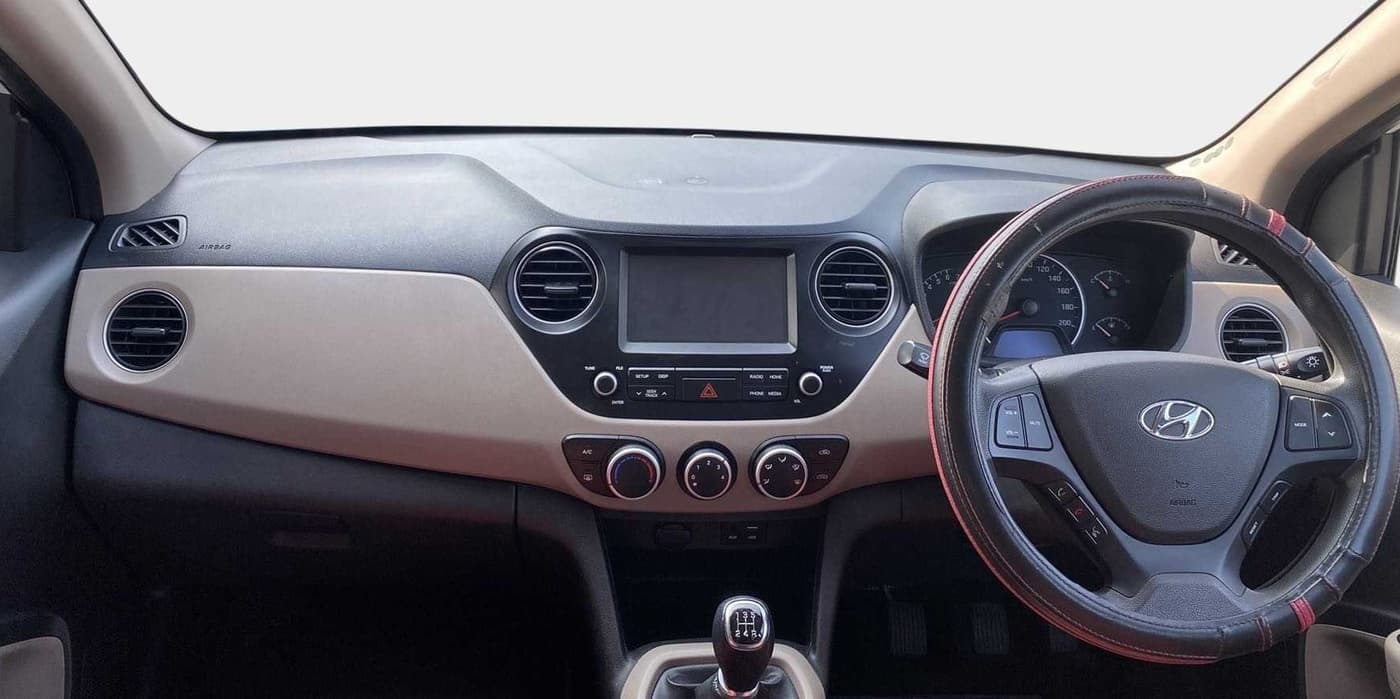 2020 Hyundai Grand i10 SPORTZ 1.2 KAPPA VTVT, Petrol, Manual, 45,181 km, Dashboard