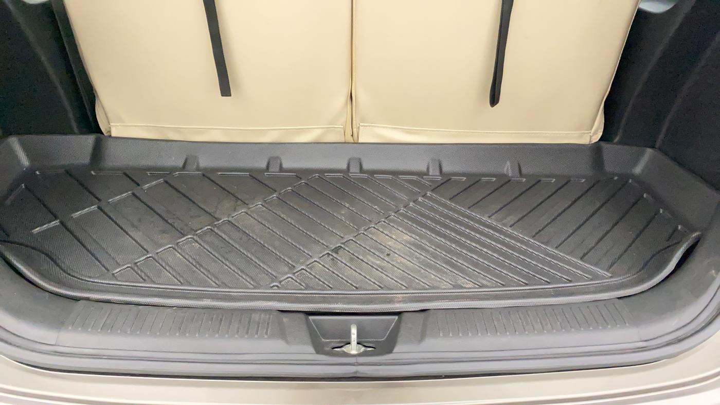 2019 Maruti XL6 ZETA MT, Petrol, Manual, 56,175 km, Boot Inside