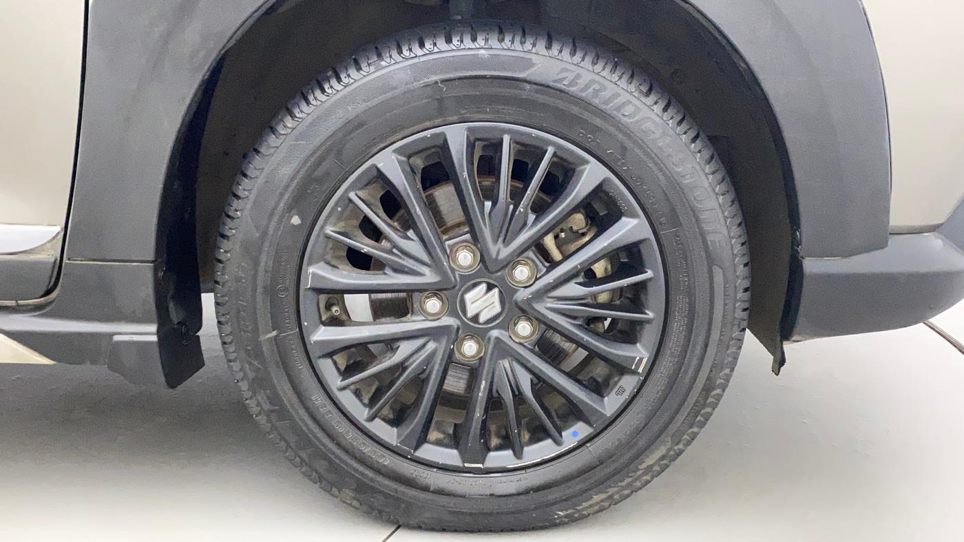 2019 Maruti XL6 ZETA MT, Petrol, Manual, 56,175 km, Right Front Wheel